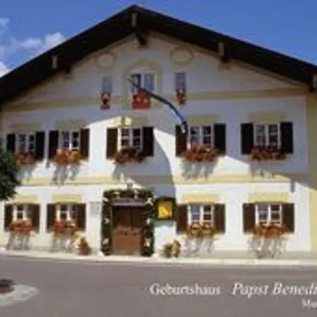 Eco-friendly Near The In Asten ホテル
